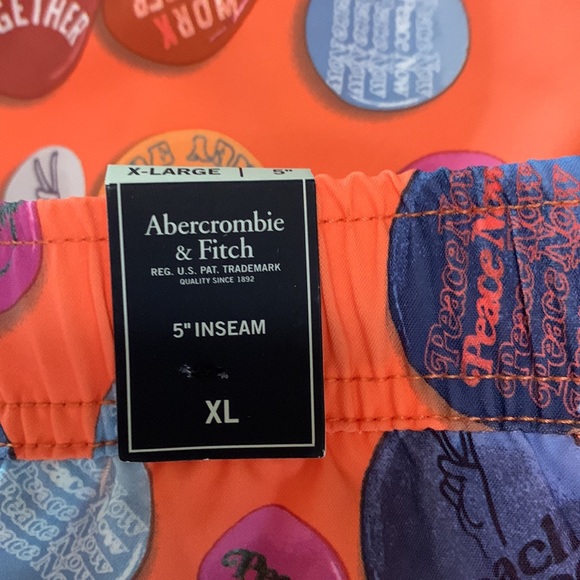 Abercrombie & Fitch stretch trunks - Picture 5 of 5